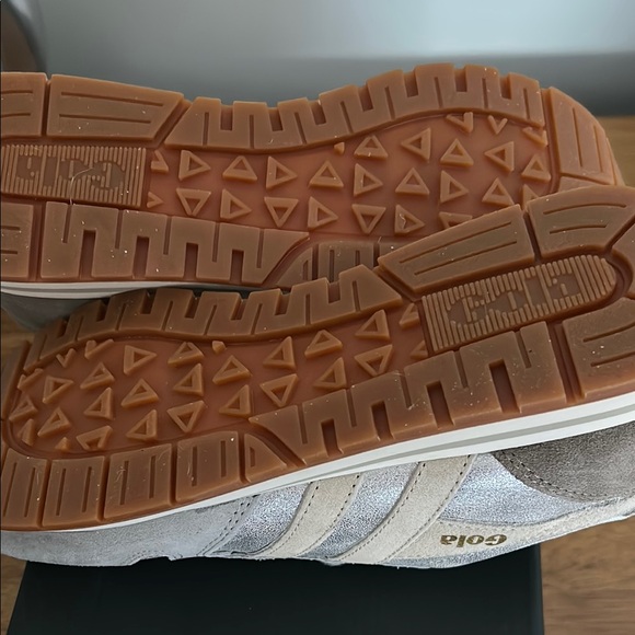 Gola Daytona Blaze Lace Up Sneaker Silver Wheat Light Gray Sneakers Sz 6 - Picture 6 of 6